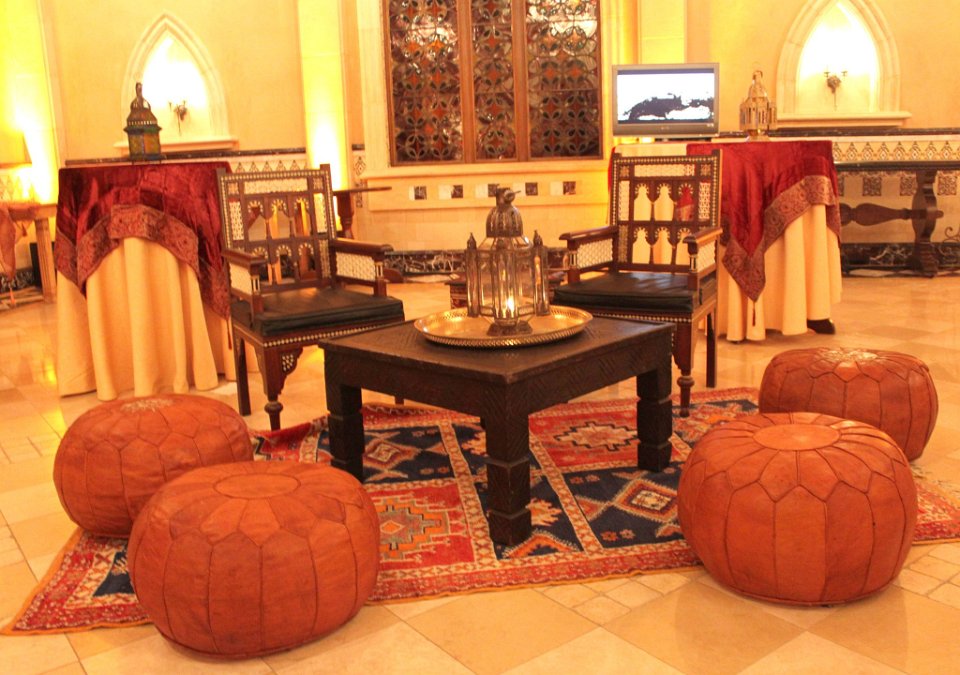 Rent Moroccan Decor